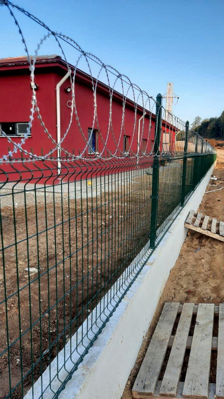 Jiletli Tel